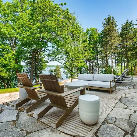 Green Lake Getaway With Dock Boating And Swimming!